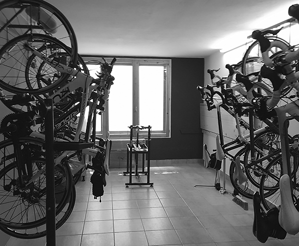 Bike room with bikes at Hotel Alù in Bormio