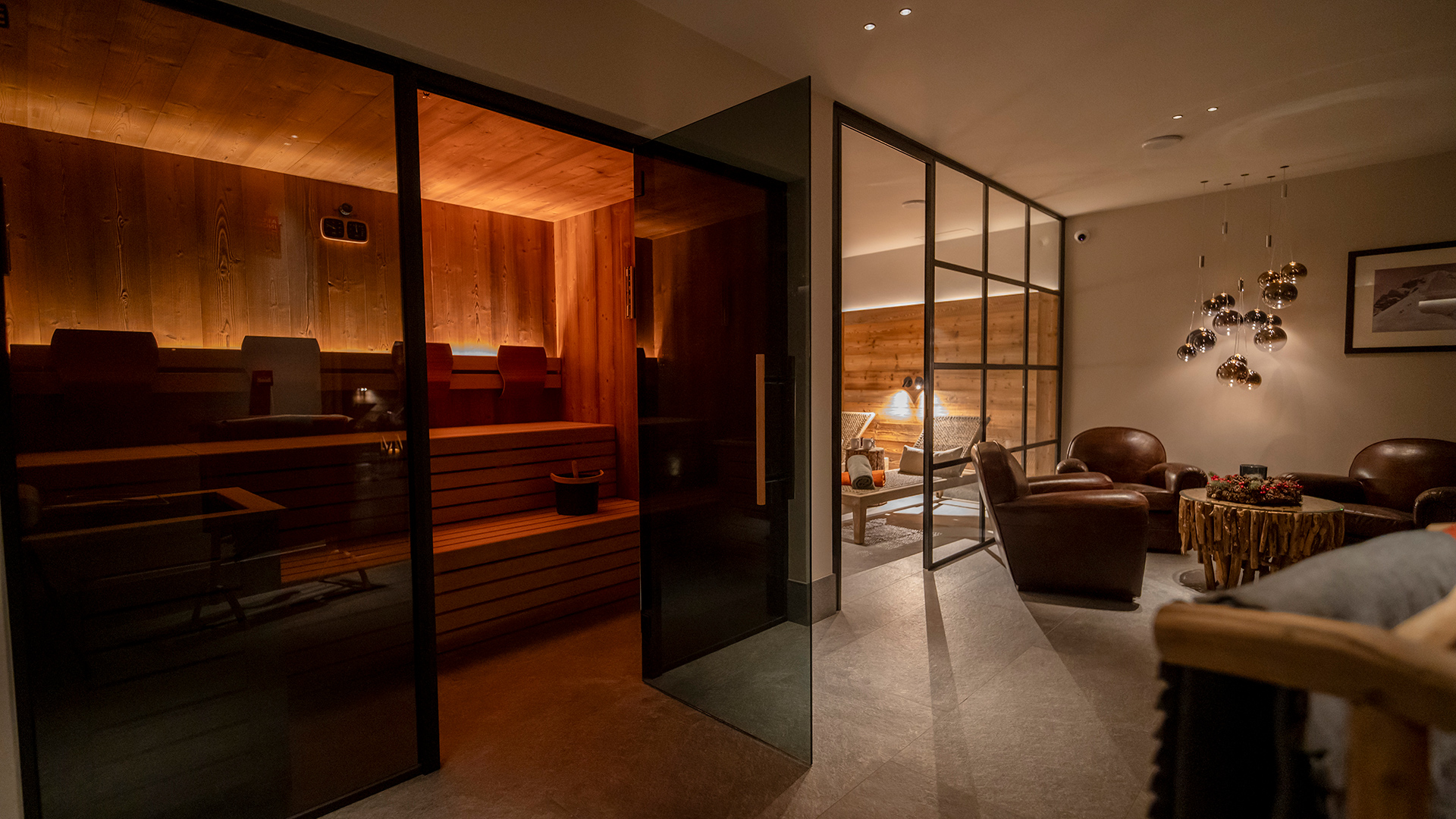 hotel alu bormio wellness piscina